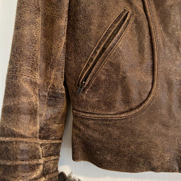 Danier Faux Fur -Trimmed Brown Distressed Leather Crop Jacket Size P (Fits XS–S) - Picture 5 of 9